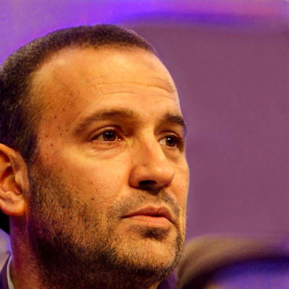 Dottor Marco Bianchi, nutrizionista esperto in alimentazione vegetale